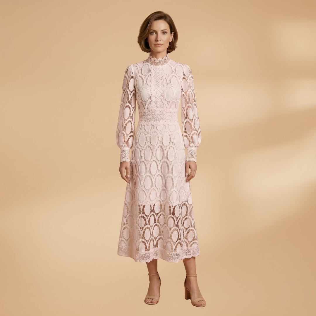 Fátima | Vestido Midi de Renda Mulher Manga Comprida Decote Alto