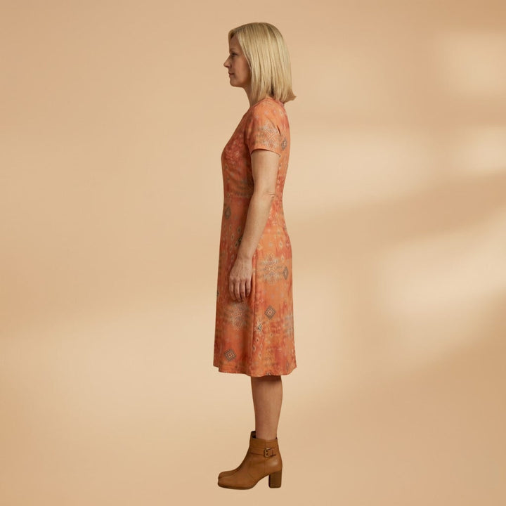 Raquel | Vestido Midi Estampado Geométrico Mulher Manga Curta