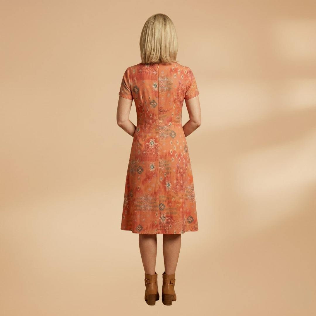 Raquel | Vestido Midi Estampado Geométrico Mulher Manga Curta