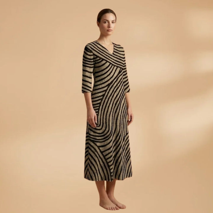Adriana | Vestido Midi Estampado Listrado Mulher Decote V