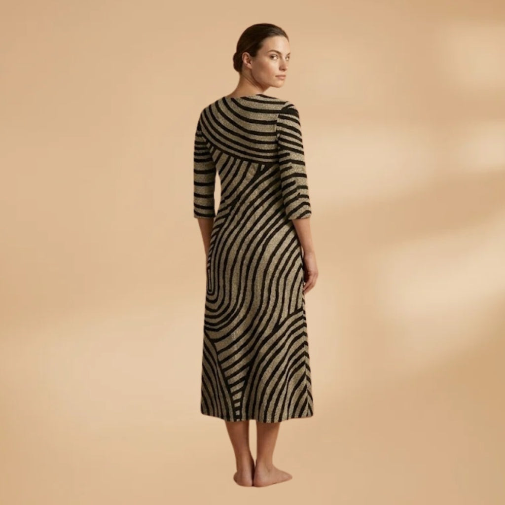 Adriana | Vestido Midi Estampado Listrado Mulher Decote V