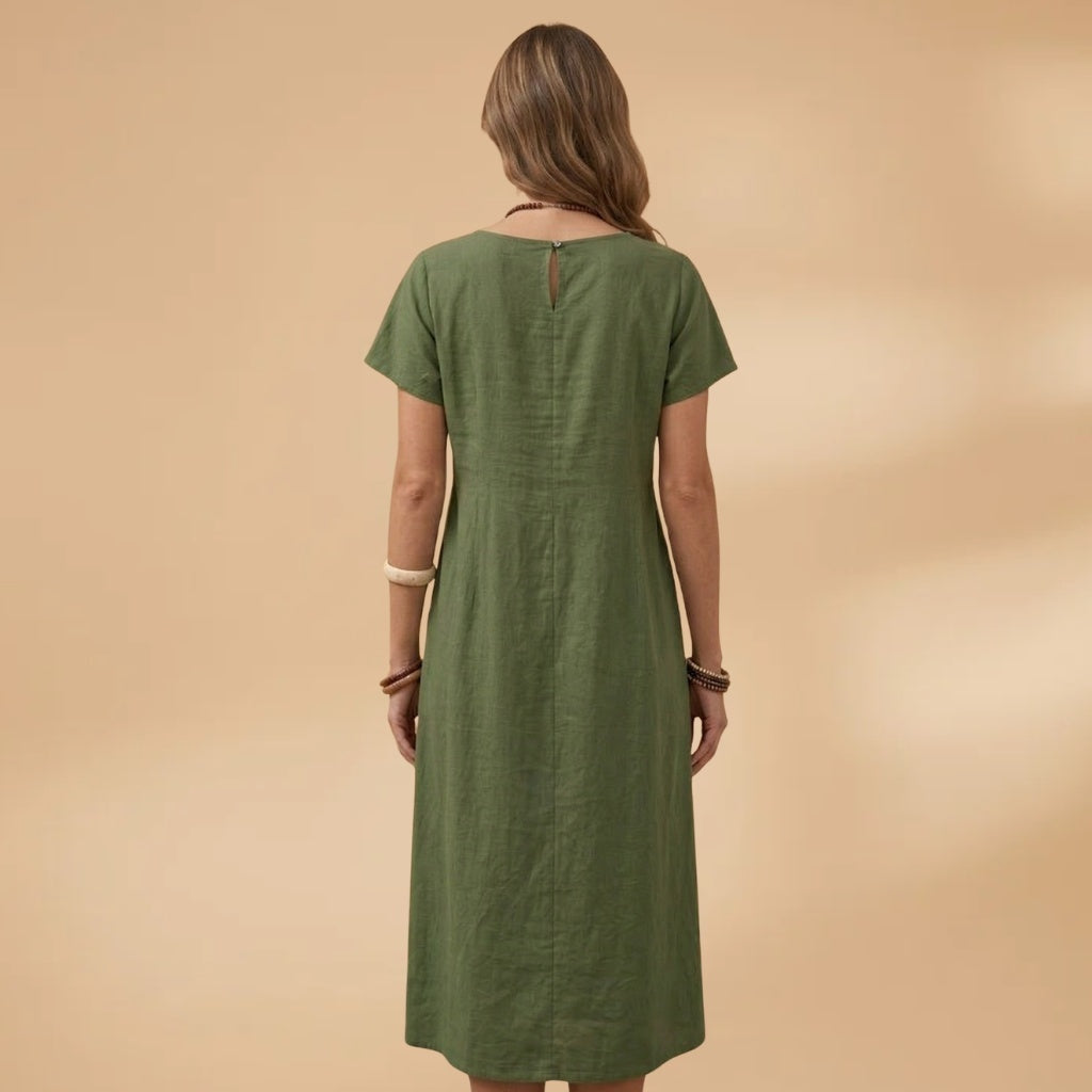 Conceição | Vestido Midi Plissado Mulher Manga Curta Bolsos