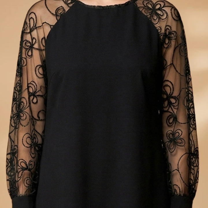 Rosa | Vestido Midi Renda Mulher Manga Comprida
